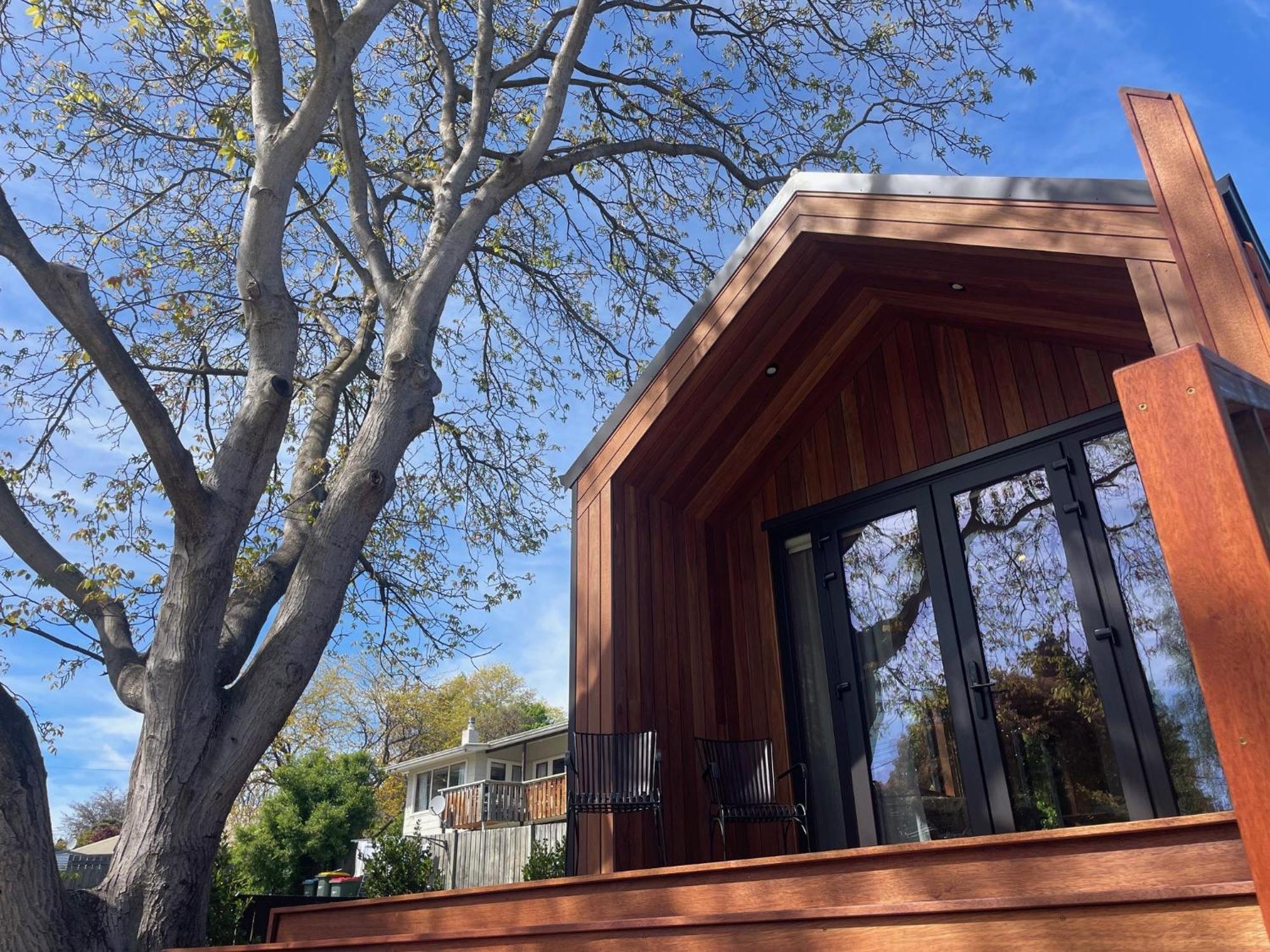 Villa Walnut On Russell Wanaka Exterior foto